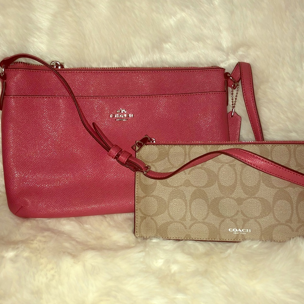 💖Authentic**Coach Crossbody💖